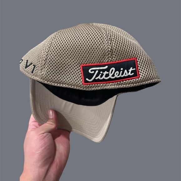 Titleist Tan Baseball Cap NWOT - Picture 3 of 4